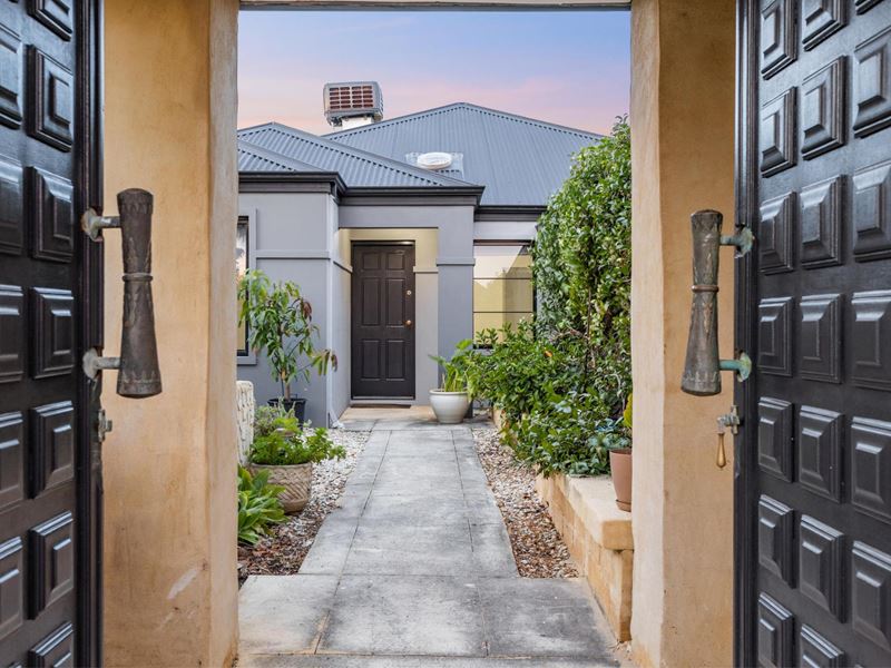12 Barmouth Loop, Butler