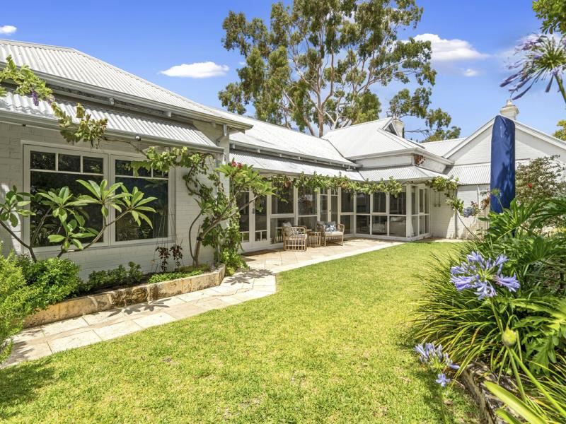 23 Davies Road, Claremont