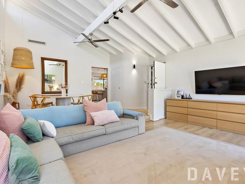 29A Begonia Street, Duncraig