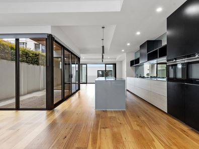140A Alice Street, Doubleview WA 6018