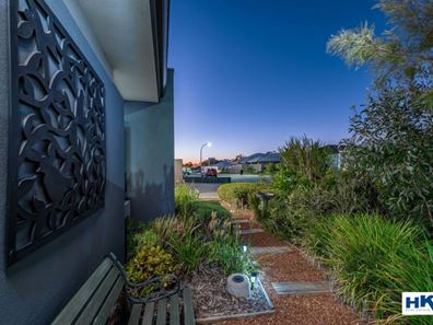 28 Linacre Road, Bullsbrook WA 6084