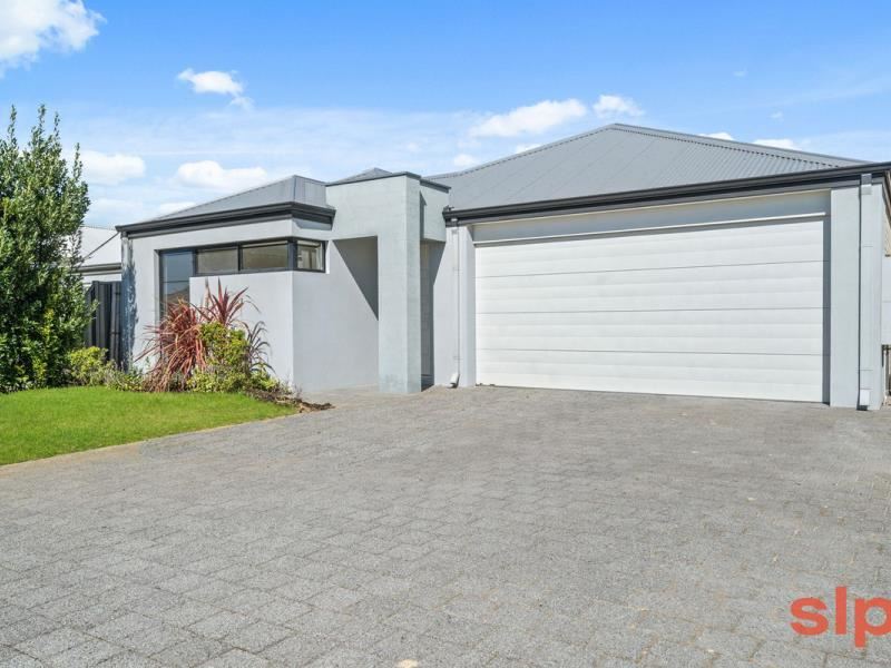18 Chucklebud Street, Banksia Grove