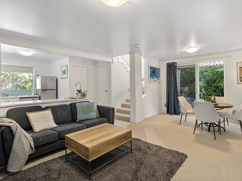 2/14 Siddons Way, Booragoon WA 6154