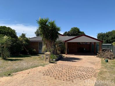 6 Amulla Court, Halls Head WA 6210