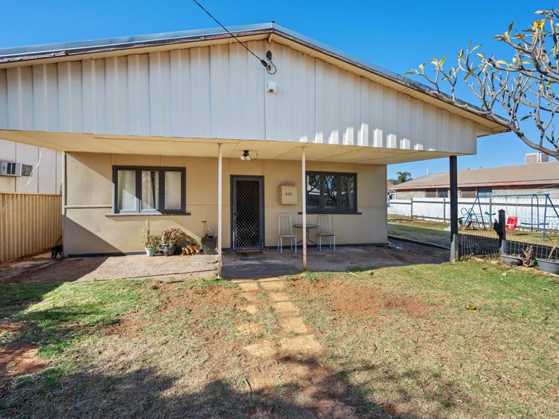 205 Hay Street, Kalgoorlie