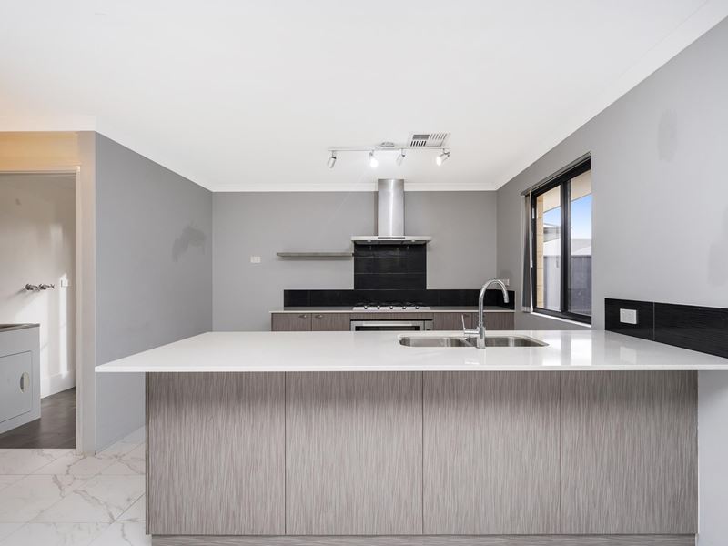 33 Kogarah Street, Baldivis