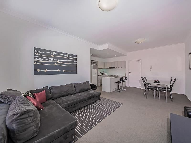 9/2 Pisconeri Street, Perth WA 6000