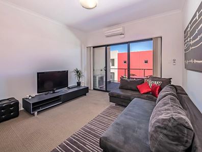 9/2 Pisconeri Street, Perth WA 6000