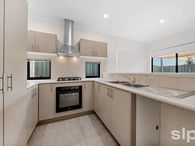 9B Grimsby Link, Balga WA 6061