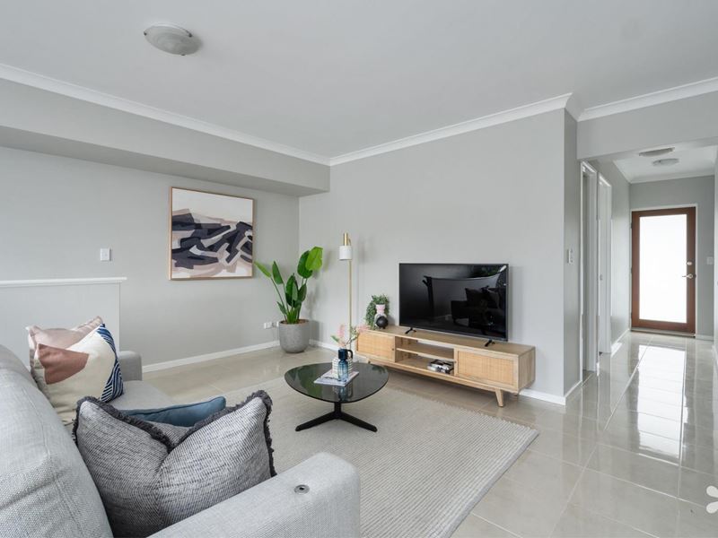 5/2 First Avenue, Applecross
