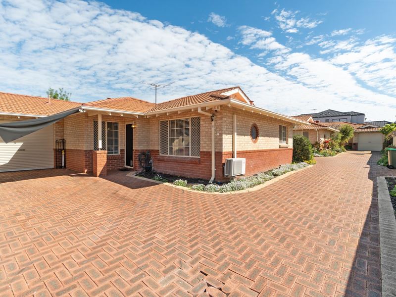 2/95 Wattle Street, Tuart Hill