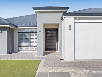 54 Rivington Entrance, Aveley WA 6069