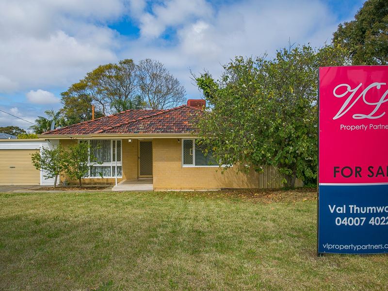 85 Casserley Avenue, Girrawheen WA 6064