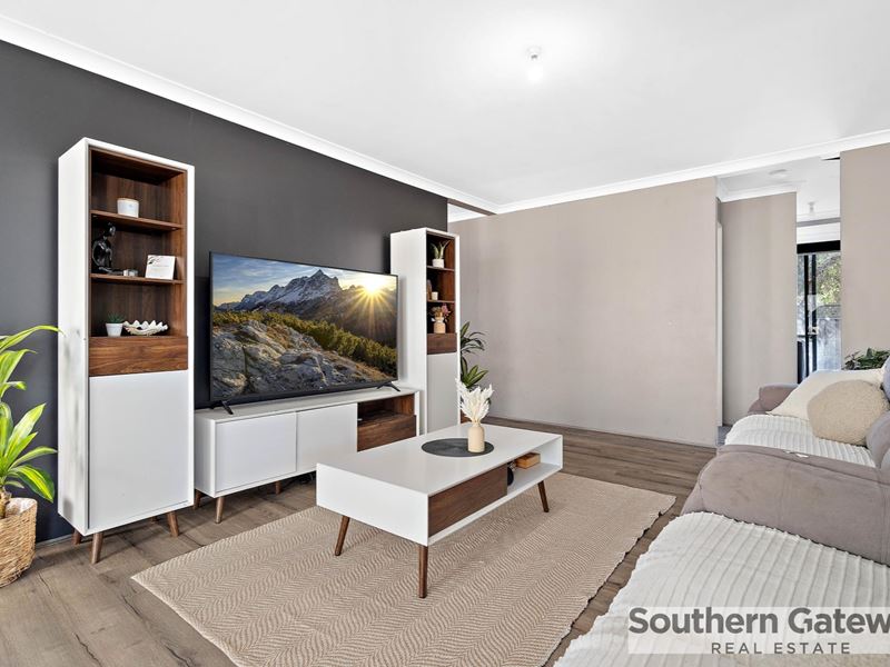 1 Sedgemoor Hill, Leda