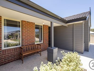 7 Laverton Rise, Dawesville WA 6211