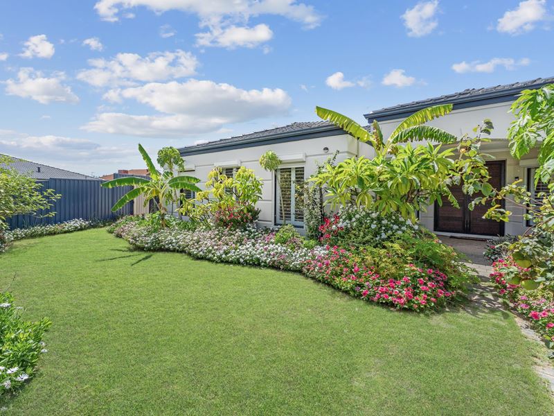 32 Madras Crescent, Port Kennedy