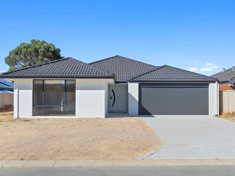 11 Lucky Bay Road, Secret Harbour