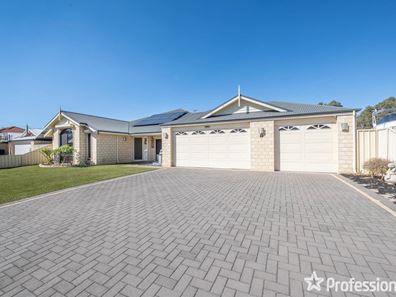 7 Gallagher Way, Wattle Grove WA 6107