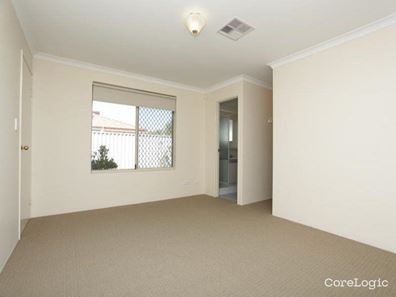 4/95 George Way, Cannington WA 6107