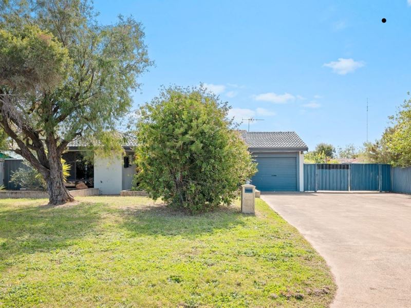 24 Kinkella Drive, Carey Park