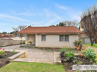 134 Cordelia Ave, Coolbellup WA 6163