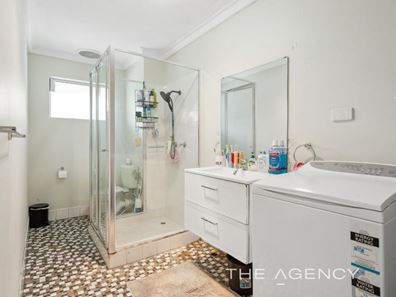 64/303 Harborne Street, Glendalough WA 6016