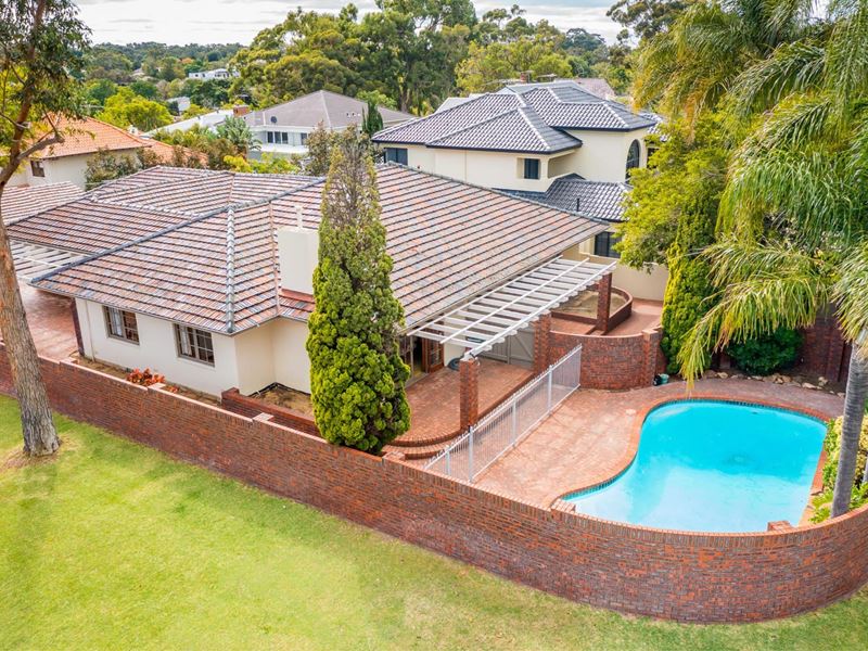 7 Jutland Parade, Dalkeith WA 6009