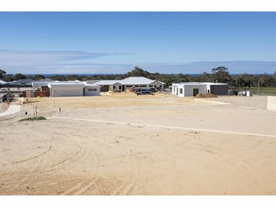 15 Miles Avenue, Dunsborough WA 6281