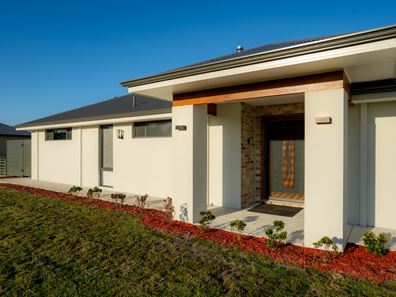 97 Hereford Way, Milpara WA 6330