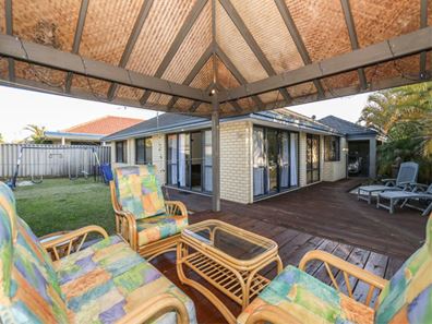 5 Bonnard Crescent, Ashby WA 6065