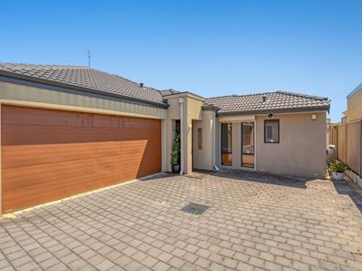 17C Lewes Road, Nollamara WA 6061