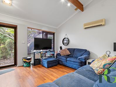 12/53 Holman Street, Alfred Cove WA 6154