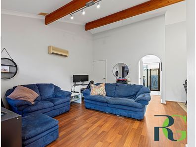 12/53 Holman Street, Alfred Cove WA 6154