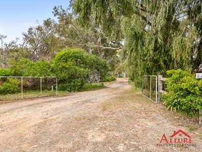 34 Vortilla Ct, Oakford WA 6121