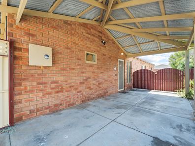 12 McCormick Street, Warnbro WA 6169