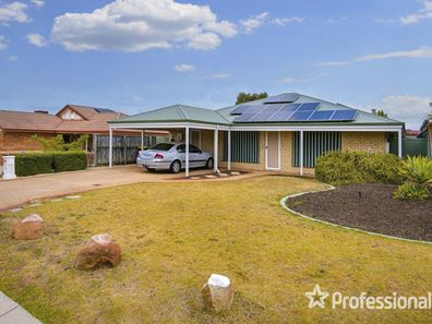 4 Snow Wood Avenue, Ellenbrook WA 6069