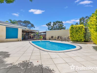 3 Carissa Way, Forrestfield WA 6058