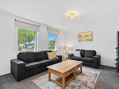 20 Framton Way, Madeley WA 6065