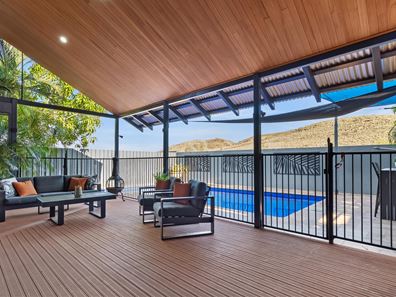 25 Koolinda Parade, Baynton WA 6714