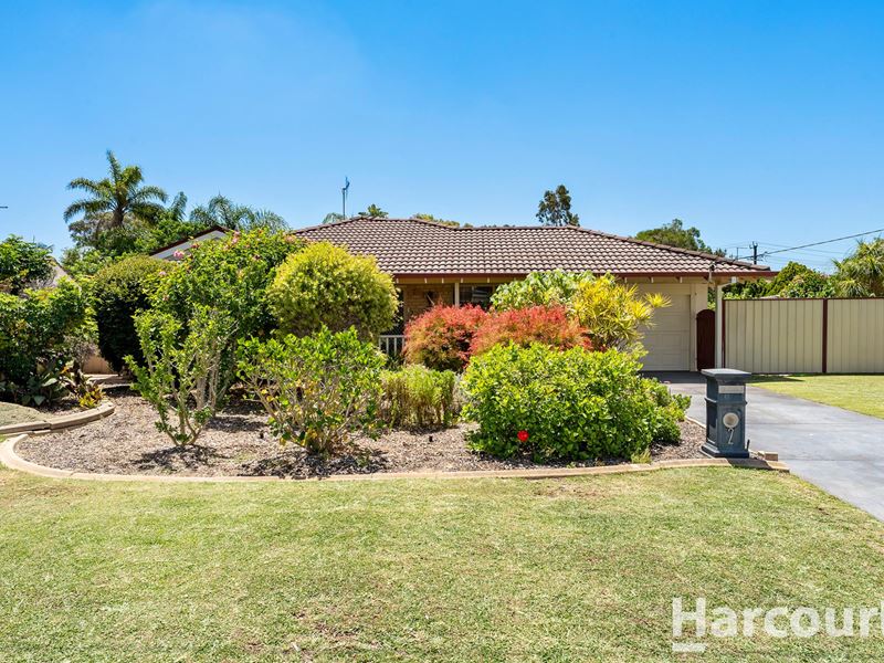 2 Torrens Place, Greenfields WA 6210