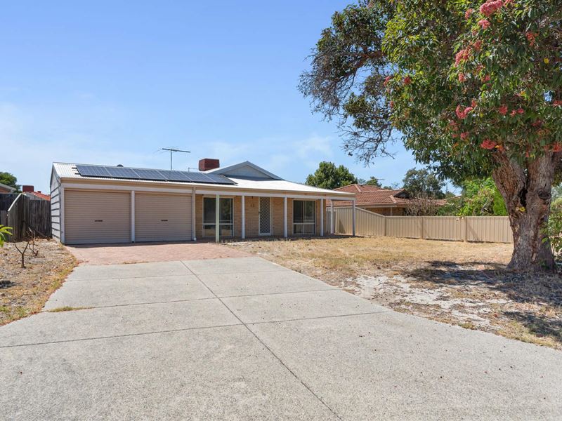 15 Fussel Green, Stratton