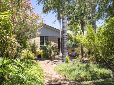 26 Simon Street, West Busselton WA 6280