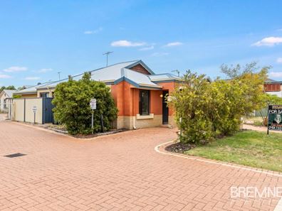 9/23 Royal Palm Drive, Warnbro WA 6169