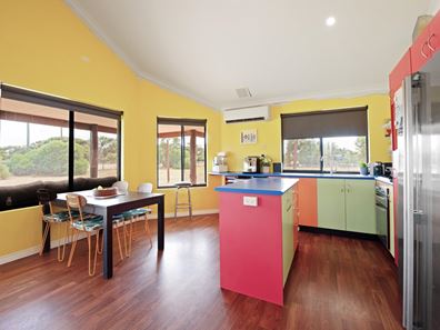 360 Eighth Street, Woorree WA 6530