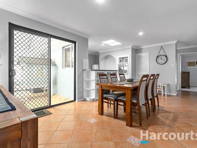 29 Emperor Avenue, Beldon WA 6027