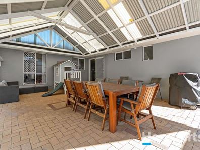 29 Emperor Avenue, Beldon WA 6027