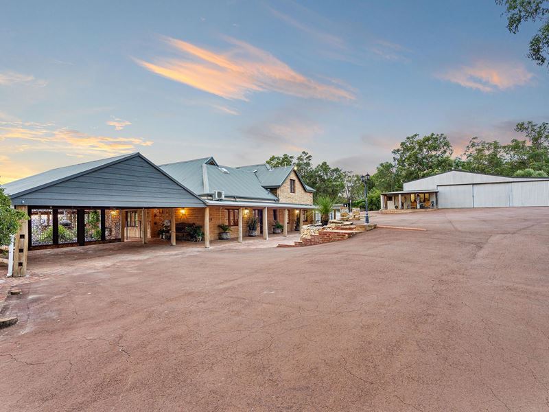 23 Lyons Road, Waroona WA 6215