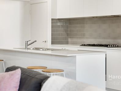 296A Morley Drive East, Eden Hill WA 6054