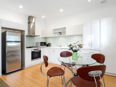 8/39 Broome Street, Cottesloe WA 6011