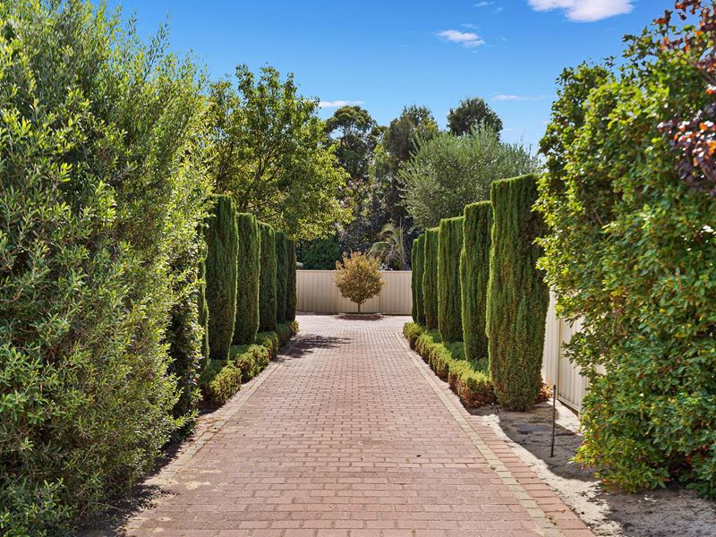 3/10 Bedingfeld Road, Greenfields WA 6210
